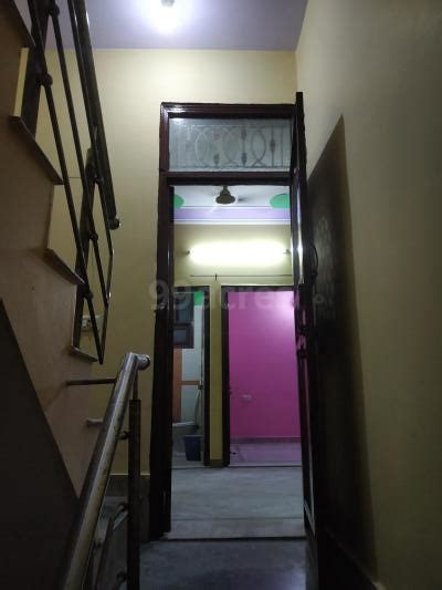 Flats for Sale in Shalimar Park, Shahdara, New Delhi .